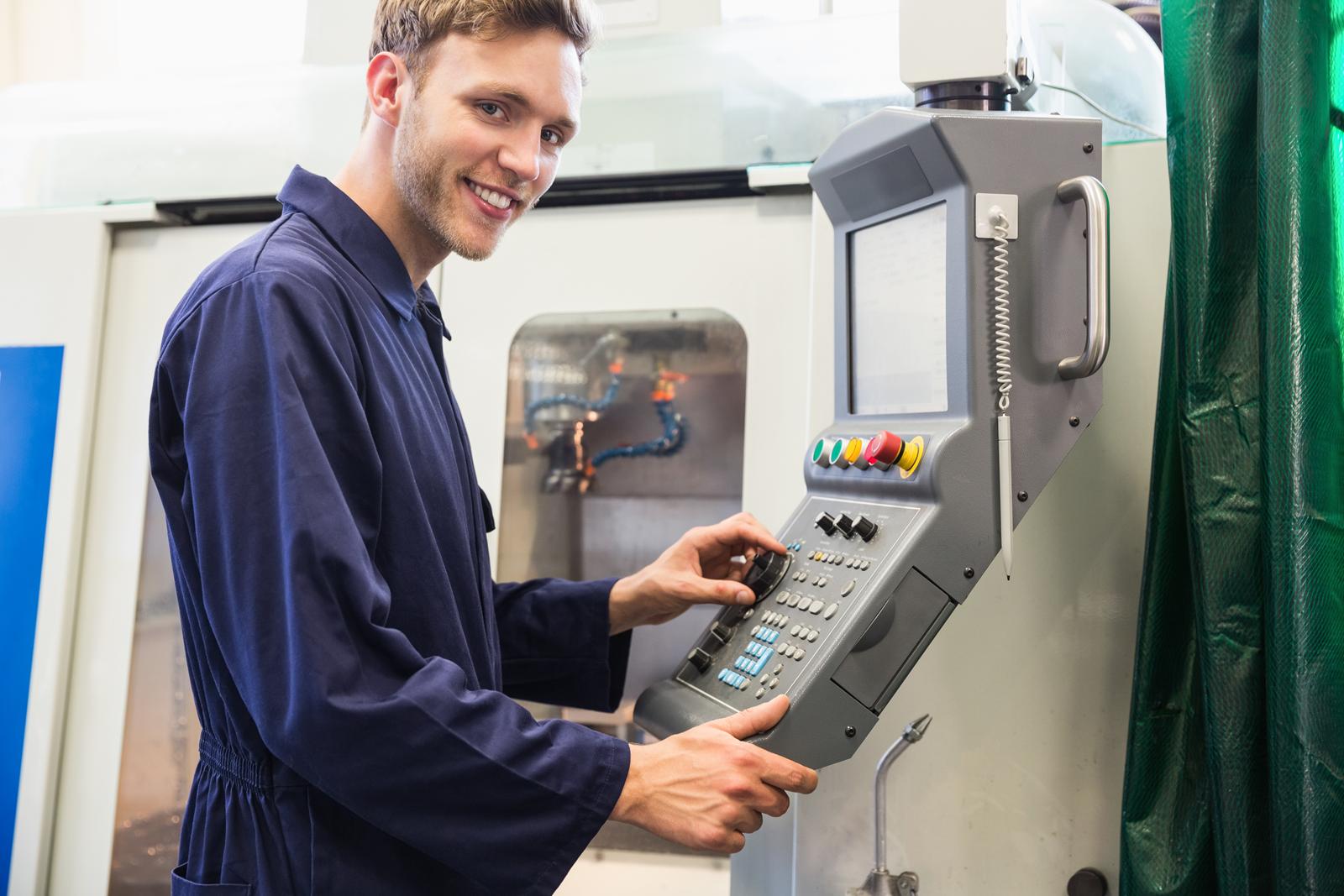 Programmatore fresatura a CNC