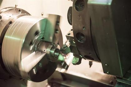 Tornitura CNC per particolari meccanici su misura, componenti tecnici e produzioni che richiedono precisione e ripetibilit&agrave;